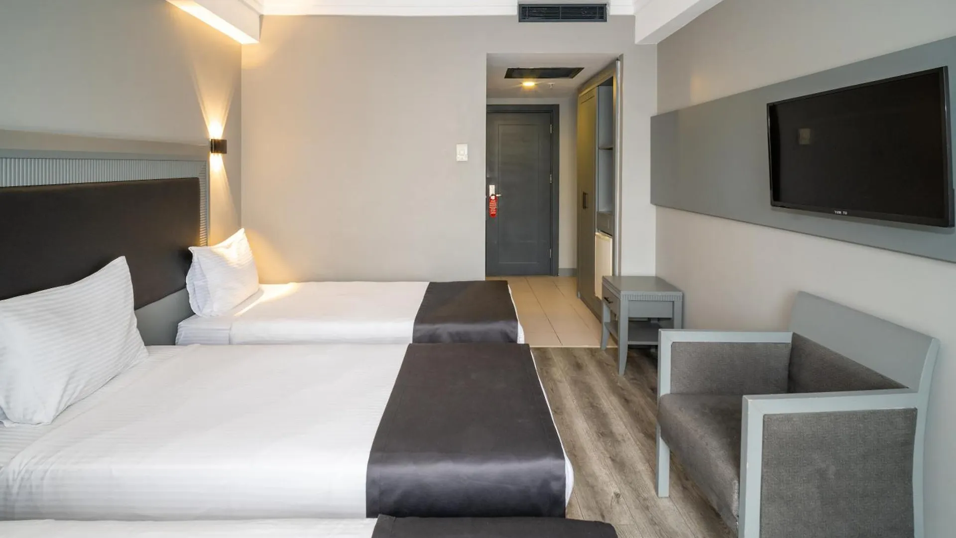 Grand S Hotel Istanbul 4*,