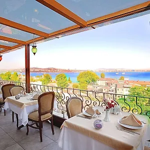 Hotel Azade
