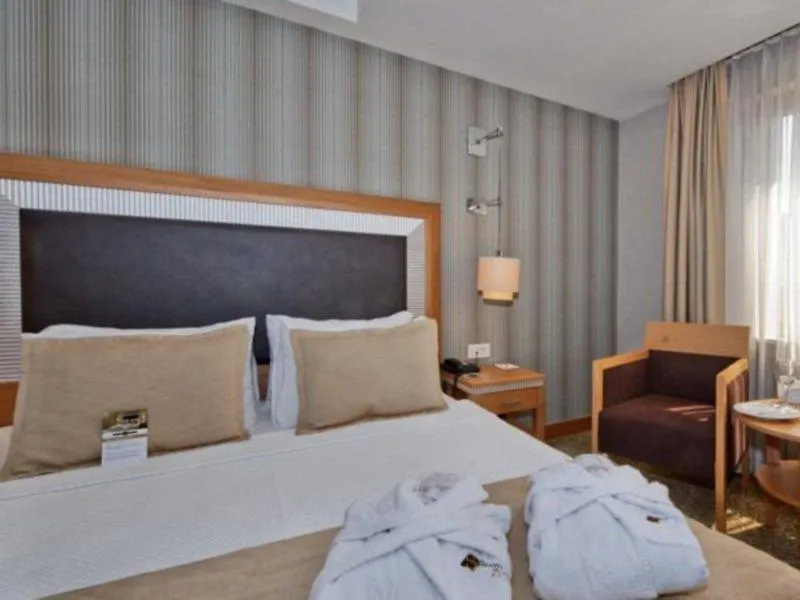Grand S Hotel Istanbul 4*,  Turcia